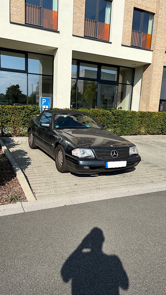 259C2F456FC0.jpeg