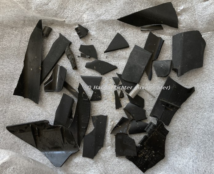 Plastik_defekt_Verdeckkasten.JPG